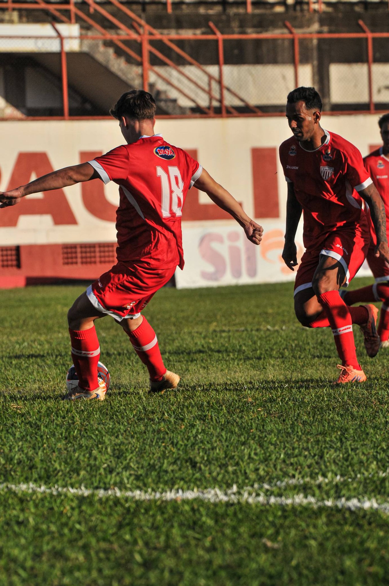 Mogi Mirim perde por 3x1 e se complica na Segundona