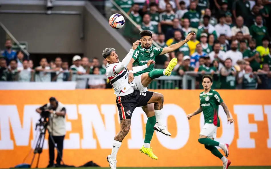 ​Palmeiras vence São Paulo por 2 a 0 e retoma liderança do Brasileirão
