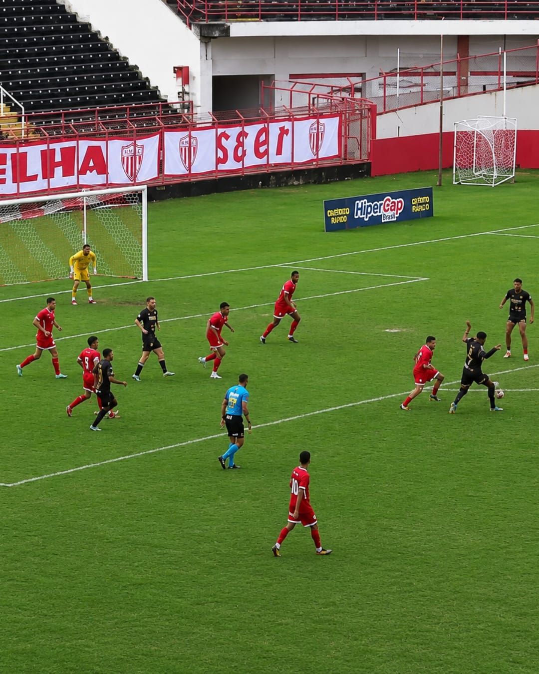 ​Mogi Mirim Sofre Goleada  e Segue Fora da Zona de Classificação