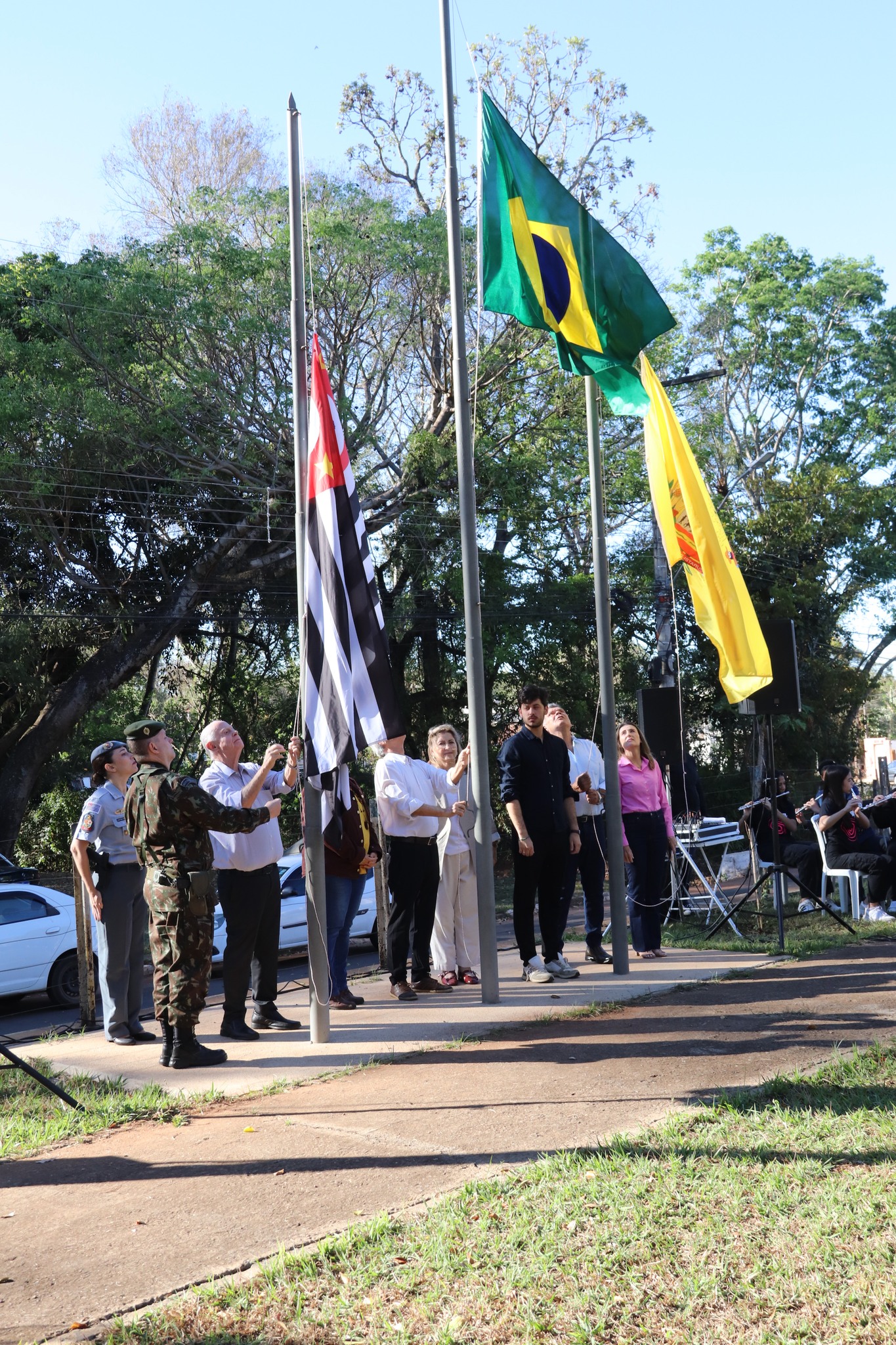 Semana da Pátria tem abertura em Martim Francisco