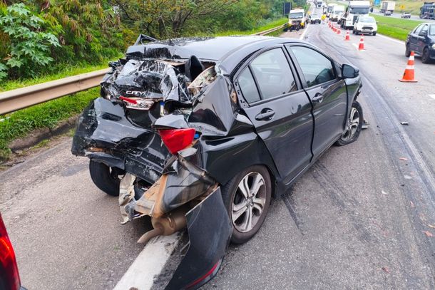 Mulher morre em grave acidente na SP-340,em Mogi Mirim